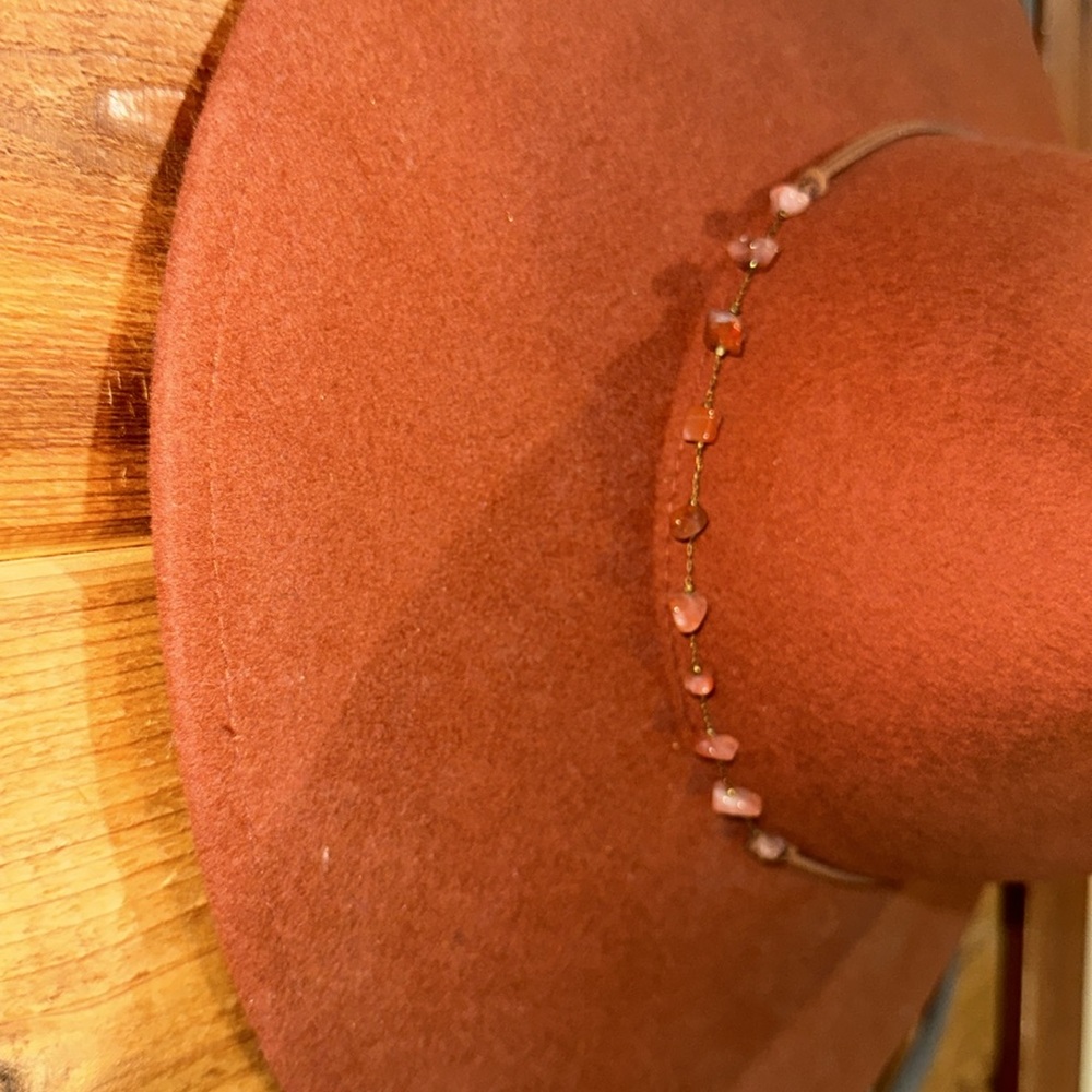 NWOT Shyanne felt western fashion hat in burnt orange - Picture 2 of 3